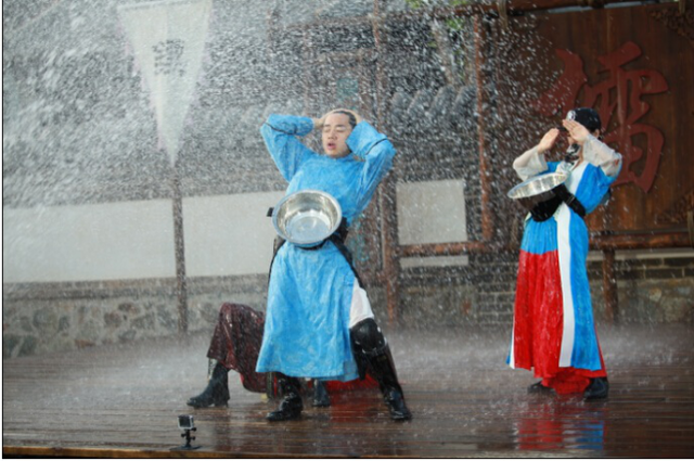 专注被整十几年 这次王祖蓝来《耳边疯》整人了