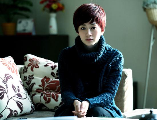 超写实派！李小冉《嘿，孩子》为都市女性发声