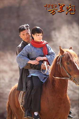 《千里雷声》父子反目 红色精神助燃革命火种 