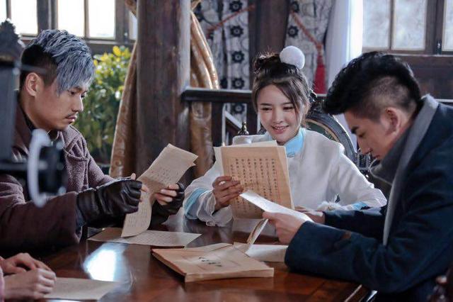 《左眼诡事》张璇绽放“空空儿”纯真魅力