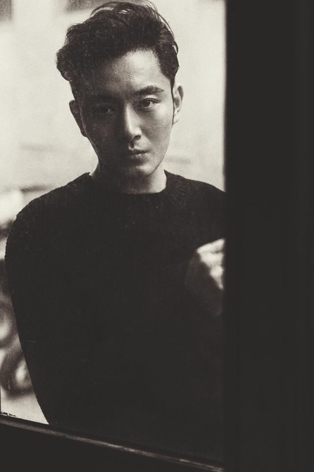 《城市恋人》开播 李东学神秘亮相成最大伏笔