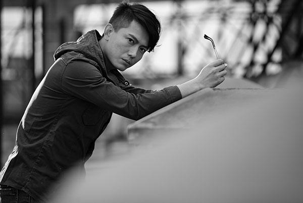 李亭哲窦骁昔日同窗聚首 《海上繁花》兄弟开撕