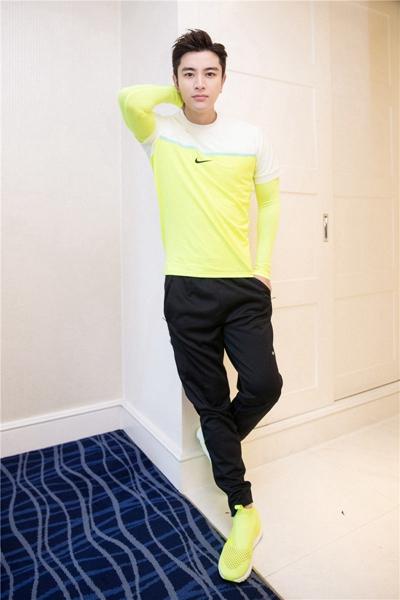 贾乃亮在《往哪跑》干了啥?孙杨张继科都黏他