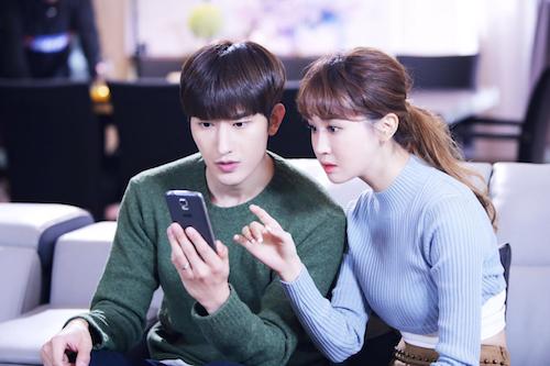 言希成《最佳情侣》时尚秀 周觅演技衣品双获赞