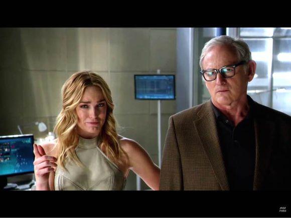 CW最大的剧集交叉《超女》 幕后制片人专访答疑