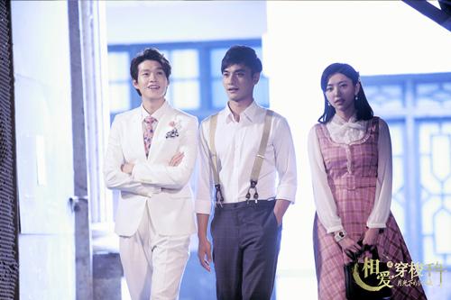 郑凯《相爱》化身最“苏”星探 携手魏大勋发糖