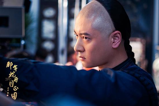 任重新剧饰父母官 称自己是忧国忧民一股清泉