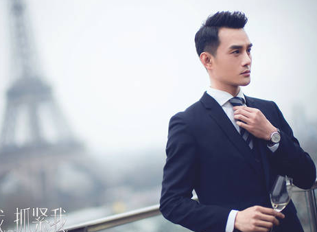 《放抓》今晚开播 王凯陈乔恩海陆空三咚撒狗粮