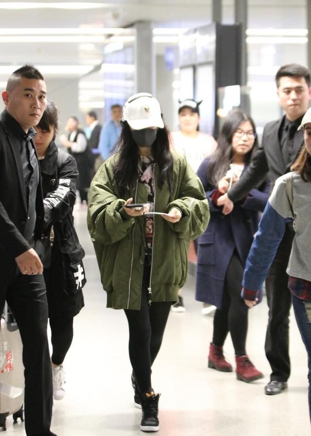 谢娜无缘湖南卫视跨年真相：有张丹丹就没她！四川卫视抛橄榄枝！