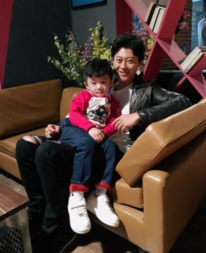 余骁睿出演《家有儿女初长成》 对戏张一山王琳