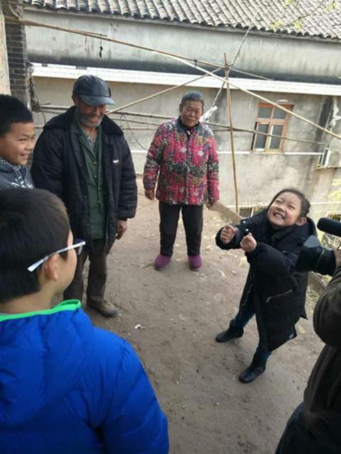 小戏骨《白蛇传》法海带着白素贞山里“修炼”