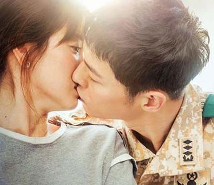 年度十大cp你站哪对?不甜死你,就虐死你!