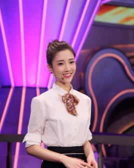 江苏卫视《芝麻开门》再升级 张纯烨冬日送温暖