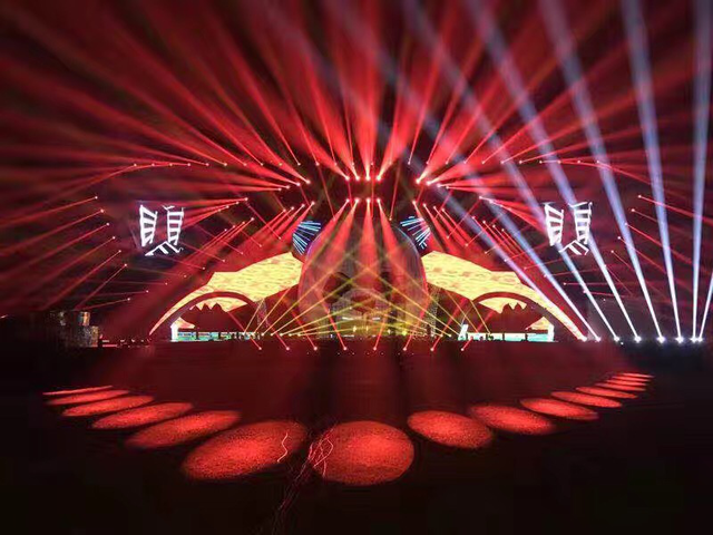 跨年亮点抢先看：四川卫视跨年演唱会彩排大揭秘！