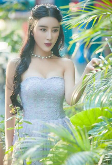 张纪中《快递先生与贵妃小姐》 侍宣如PK张锦程