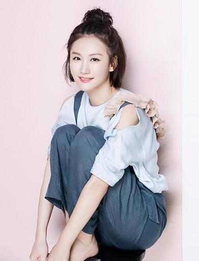 《风雨老字号》开机 王婉娟搭档老戏骨磨演技