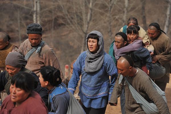 王雅捷《于成龙》凄惨开场 痛失亲人身陷险境