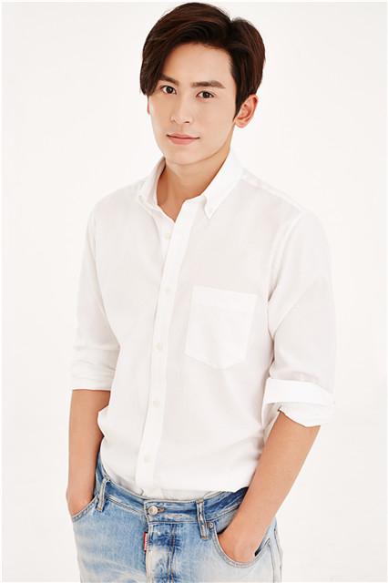 古装男神回归!《朝歌》张哲瀚成三亿巨制男主