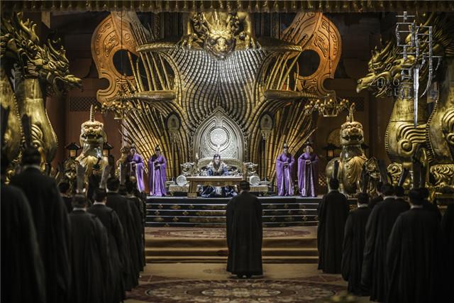 古装男神回归!《朝歌》张哲瀚成三亿巨制男主