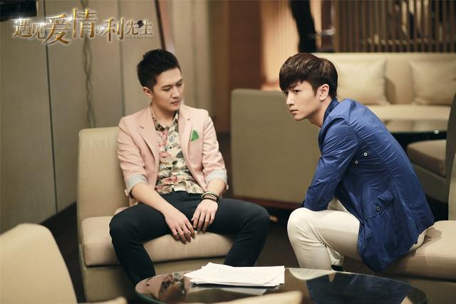 《利先生》首播获赞  陈晓周冬雨欢脱飙戏