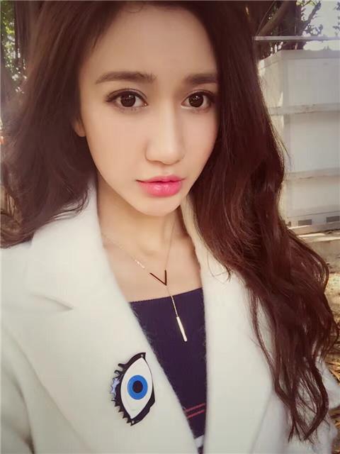 杨凯迪《白夜》杀青  “酒吧女老板”演技获赞