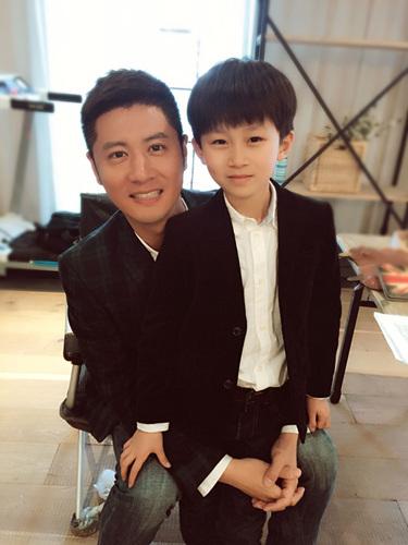 《将婚姻》热播 崔璨诠释“阳光少年成长记”