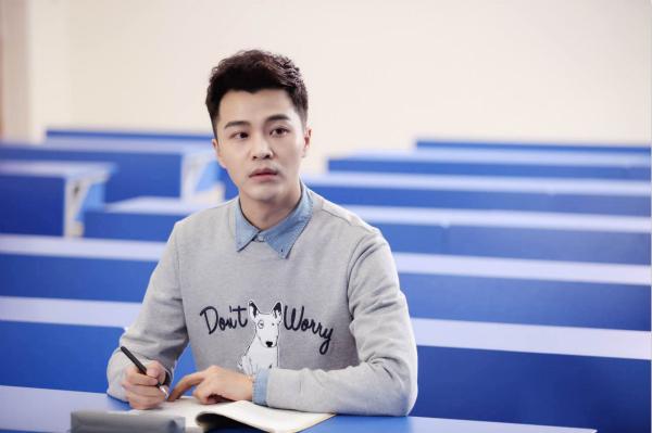 孟瑞《南北兄弟》挑梁男一号 出演学霸无压力