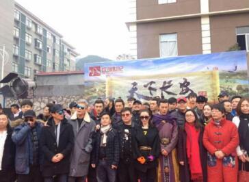 张继南进组《天下长安》 与老戏骨们一起飙戏