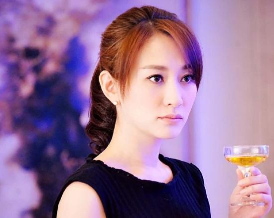 开关键强势开启 李小冉不同模式任意切换