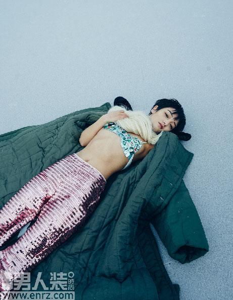 《重返二十岁》叛逆少女 付思琪玩转《男人装》 