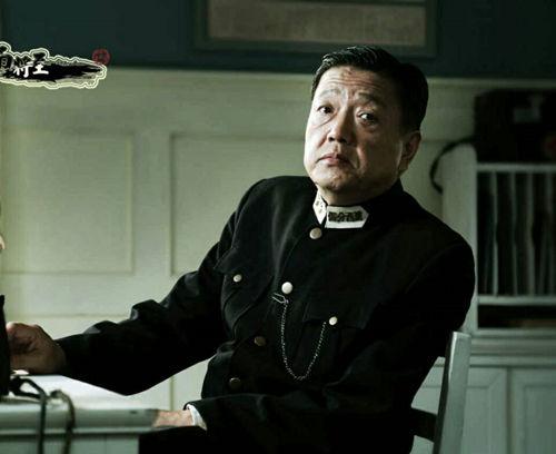 《破晓》开播 “警察局长”秦焰展官场之道