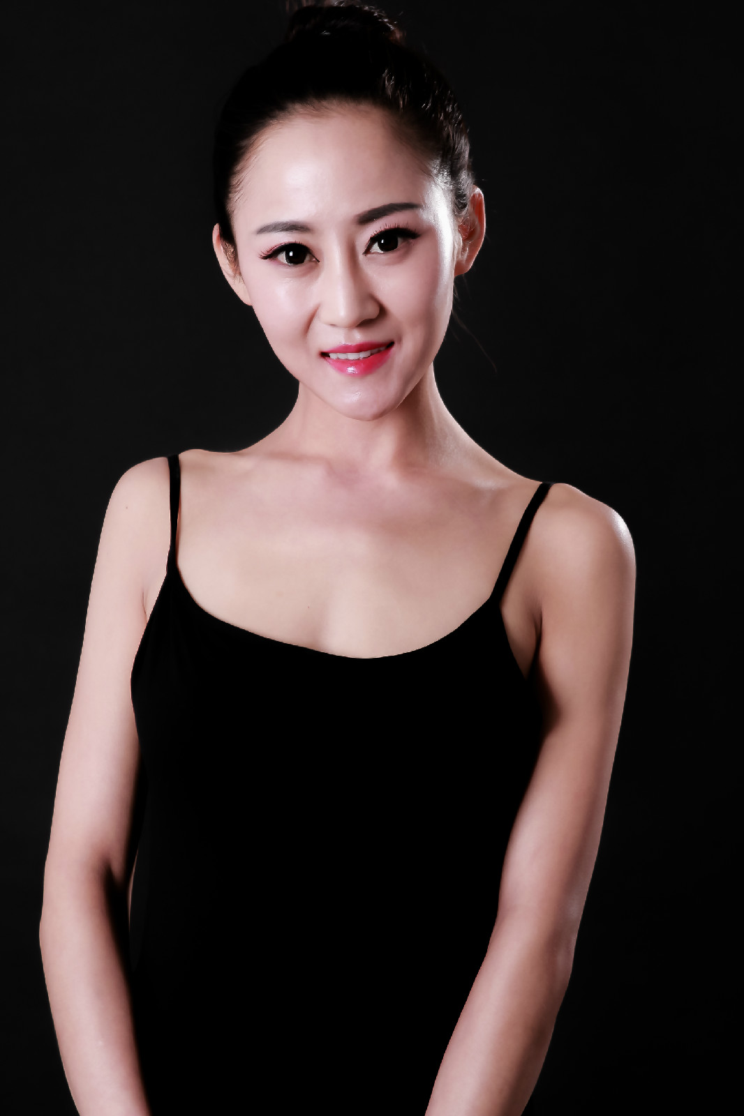梅湘扮演者