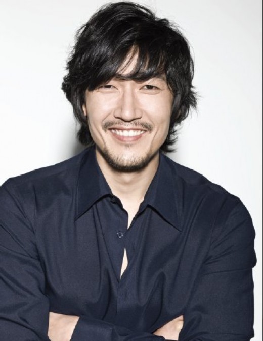孔智焕扮演者