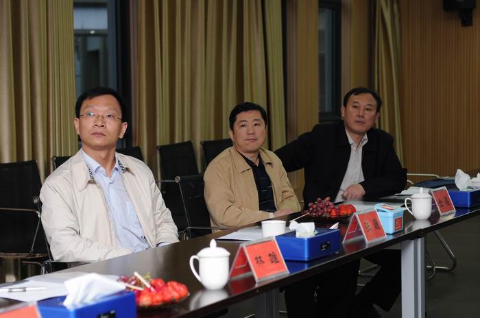 司机吕师傅扮演者