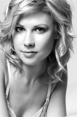 德丝·莱迪克Desi Lydic