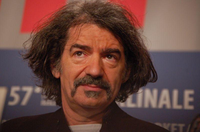 米基·马诺洛维克照片