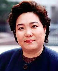 严氏夫人扮演者