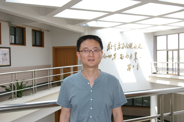 主管扮演者