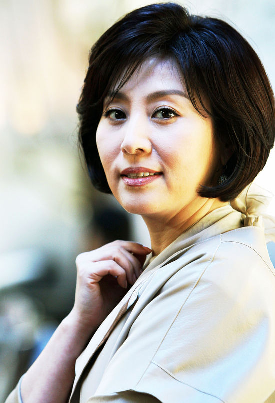 李华扮演者