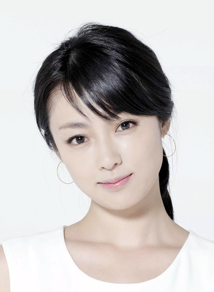 西原结唯扮演者