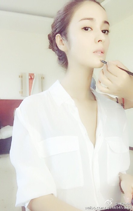 维妮照片