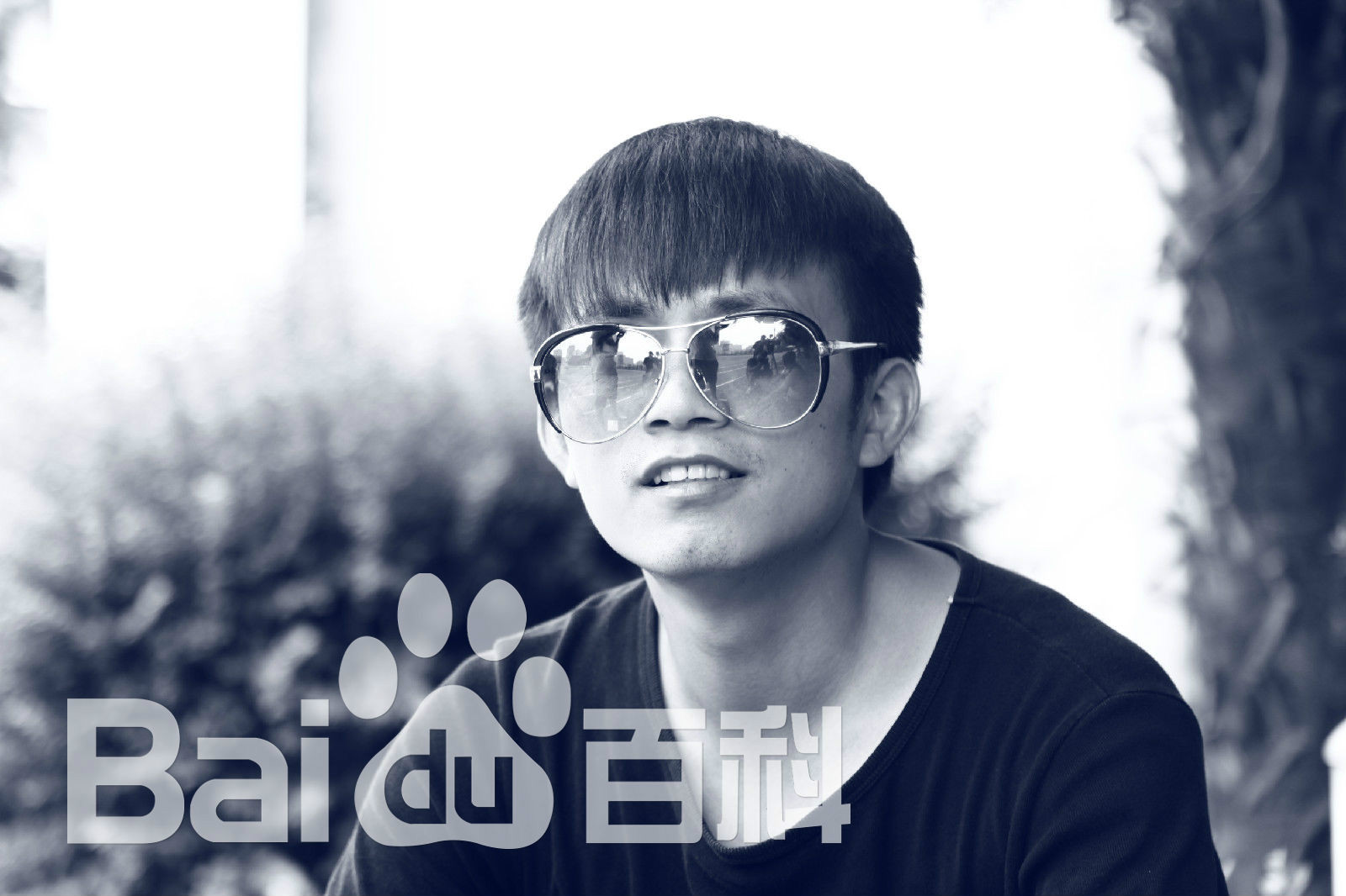 郑小手扮演者
