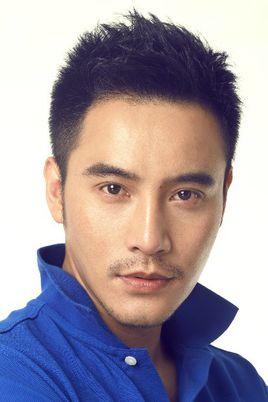 拜月教主扮演者