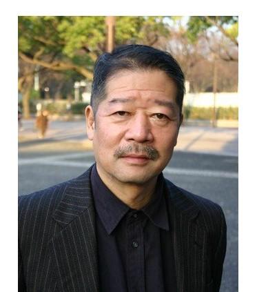 辻亲八照片