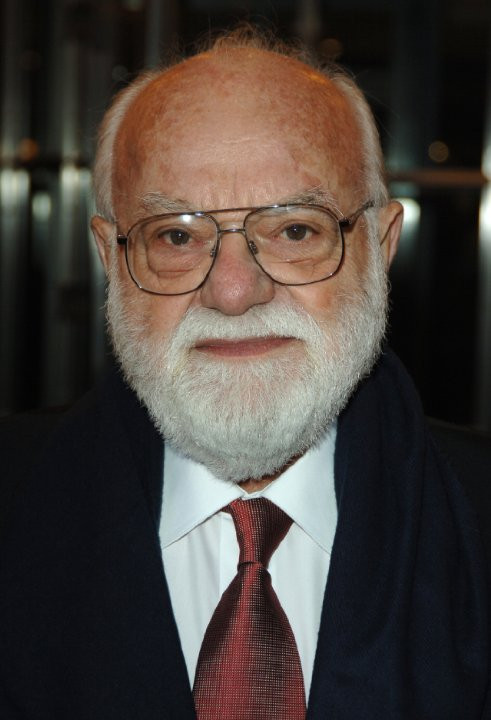 索尔·扎恩兹照片