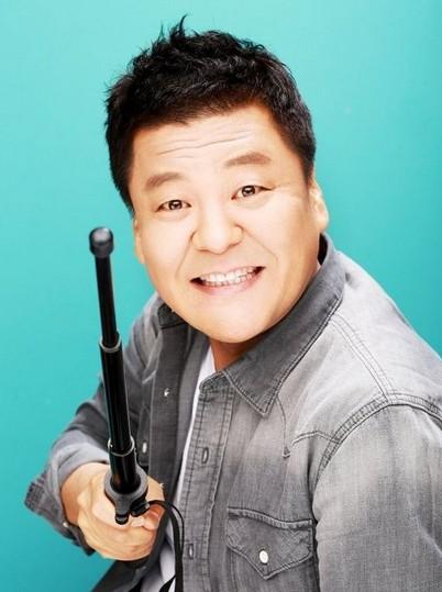 南泰峰扮演者