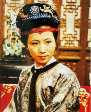 鲁母扮演者
