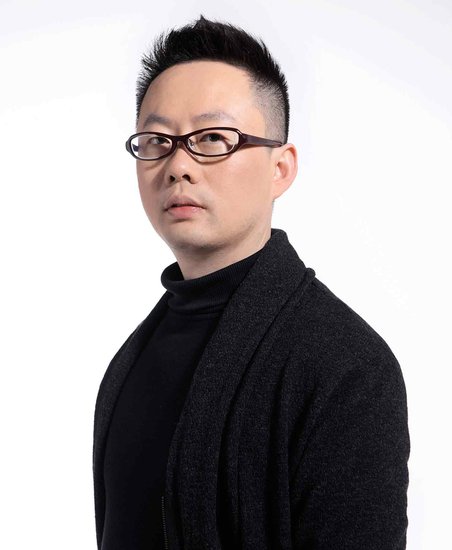 赖岛一男扮演者