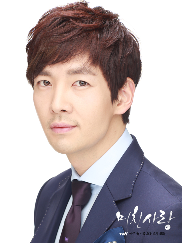 秘书扮演者