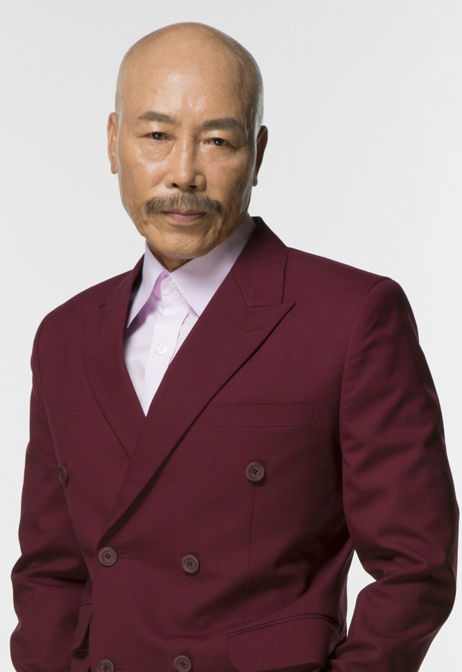 斗哲扮演者